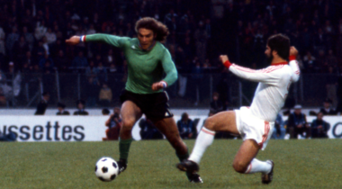 Les Verts et les poteaux carrés d'Hampden Park