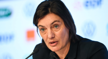 Diacre écarte Thiney