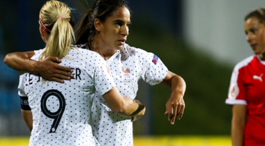 Un carton pour les Bleues, un record pour Le Sommer ?