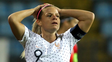 Le Sommer prend le record de Pichon