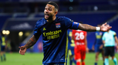 Depay doit-il toujours rester le capitaine de l'OL ?